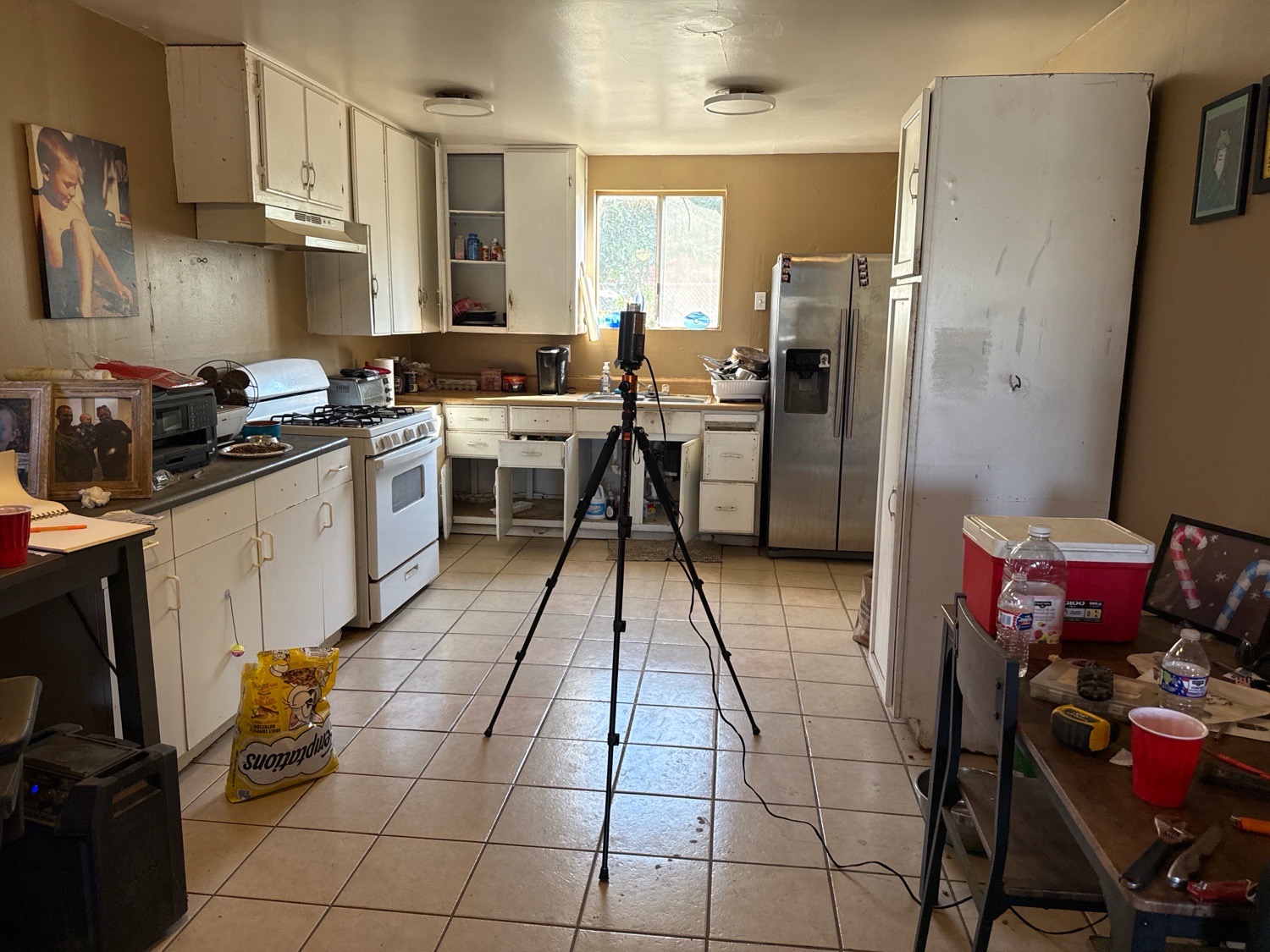 Air sampling pump collecting mold air samples during a mold inspection in Lake Elsinore, CA